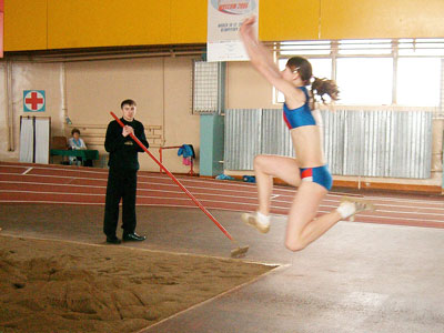 Оксана Пикмулова, серебряный призер первенства России 2006 года в тройном прыжке (тренер В.Сидягин). Фото Валерия Бакланова.  
