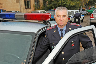Страж дорожной безопасности  Виталий Иванов. Фото Валерия Бакланова. 