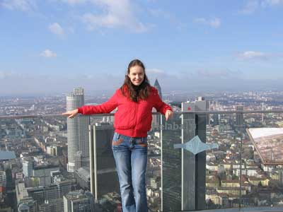 Ученица школы № 5 Настя Емельяненко увидела Франкфурт-на-Майне с высоты птичьего полета.