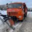 Вот такие комбинированные снегоуборочные машины КДМ на базе КамАЗа очищают улицы Новочебоксарска от снега. Фото автора