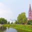Колокольня Троицкого собора в Алатыре — самая высокая в России. Ее высота 82 м. 