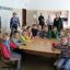 В школе № 16 детей собрала за столом викторина. Фото Марии СМИРНОВОЙ