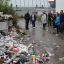 25 сентября. Неужели администрация города каждый раз должна убирать мусор, накопленный нерадивыми предпринимателями? Фото Марии Смирновой