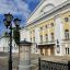 Костромской государственный драмтеатр им. Островского был основан  в 1808 году. Нынешнее здание построили в 1863 году.