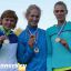 Кристина Савицкая в центре.  Фото с сайта Runners.ru