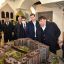 Сенатора Ленара Сафина заинтересовал проект застройки Нового города, который ему презентовали 7 апреля в офисе компании “Иско-Ч”. Фото cap.ru