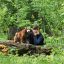 В прогулках по лесу Валерию Никифорову сопровождает любимица — собака Леди.  Фото из личного архива