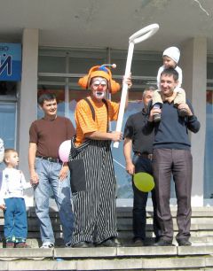 Клоуны — это весело! День рожденья — славный праздник! День города Новочебоксарск-2012 