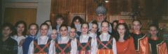 Махмуд Эсамбаев с учащимися Детской школы искусств Новочебоксарска. 1997 годЛетопись создаем вместе Фотопроект Летопись создаем вместе 