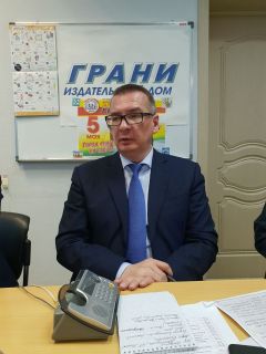 Глава администрации Новочебоксарска Павел Семенов пообщался с горожанами