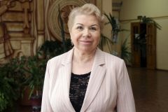 Нина ГЛОТОВА, заместитель председателя Союза женщин ЧувашииРади жизни. На “Ленте” 