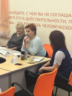 В Новочебоксарске за круглым столом обсудили вопросы безопасности детей на дорогах города Круглый стол Безопасность 