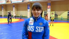 Вероника Чумикова выступит на молодёжном первенстве мира по спортивной борьбе в Польше