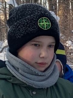 9-летний Владимир Данилов, учащийся 6-й гимназии, ставший победителем в своей возрастной категории. На трассе самые морозоустойчивые Лыжня России-2024 