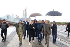 Посещение мемориалаГлава Чувашии посетил место строительства первого в России мемориала, посвященного труженикам тыла Сурский рубеж 