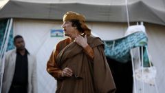 http://ria.ru/arab_ly/20111020/465409475.htmlМуамар Каддафи скончался от ранений? Муамар Каддафи Ливия 