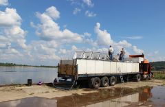  ПАО «Химпром» провело мероприятие по зарыблению реки Волги мальками стерляди Химпром 