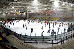Катание на конькахБолее 62 тысяч жителей Чувашии приняли участие в Дне здоровья и спорта 26 марта День здоровья и спорта 