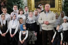 Путин третий год подряд встретил Рождество в Санкт-Петербурге