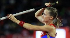 Анжелика Сидорова показала лучший результат сезона в мире в прыжках с шестом