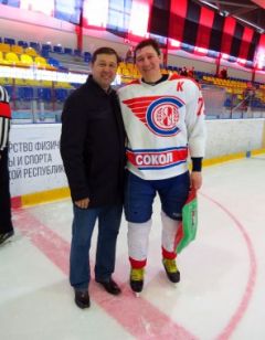 Главный приз турнира памяти Германа Шашурина впервые отправился в Саранск ХК Сокол 