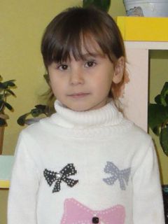 Арина АРСЕНТЬЕВА,  5 летАх, как пахнет  вкусностями! С Днем дошкольного работника! 