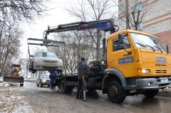Авто эвакуируют за неправильную парковку на ул. Терешковой. Не оказаться бы в плену снежной стихии Зимние дороги 
