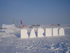Barnieo.jpgОтправились на лыжах к Северному полюсу Экспедиция на Северный полюс Сергей Кузнецов 