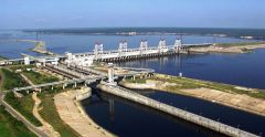 Чебоксар­ская ГЭС. Фото http://www.rushydro.ruОсвободить берег для отдыха горожан Предлагаю пляж Волга 