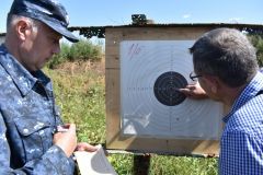 Команда МВД по Чувашии стала самой меткой в открытом чемпионате по стрельбе из боевого оружия
