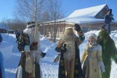 Волшебников породнила земля чувашская Фестиваль Дедов Морозов 