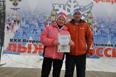 Ираида Саптеева (слева): В 74 победы только начинаются.Годы неподвластны ветеранам Лыжня России-2013 