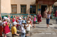 Dietskii_sad.pngСкоро в редакции газеты “Грани”  пройдет горячая линия “Как живешь, детский сад?” горячая линия 