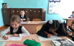 Школьники Чувашии после каникул начали учиться в очном формате #стопкоронавирус 