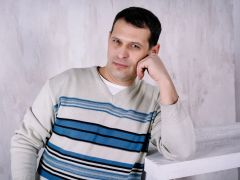 Дмитрий Лепешкин, автор проекта “Школа для родителей”Вредные вопросы “Грани” — партнер “РГ” 
