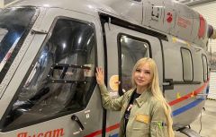 Второй пилот — 22-летняя красавица-блондинка Ирина Долинина из Подмосковья.Самая скорая помощь Профессионал 