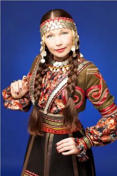 А.УляндинаГазета "Грани" провела опрос "Почему важно сохранение родного языка?" День чувашского языка 