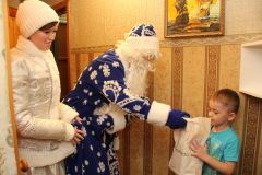 Новочебоксарское отделение Союза женщин Чувашии поздравили детей участников СВО Новый год-2024 