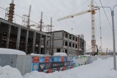 Будущая новая школа в микрорайоне "Никольский" в Новочебоксарске.Строительство трех школ в Чувашии значительно отстает от графика