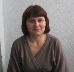 Елена Козырева, сотрудник госпредприятия. Не прогадать бы... сбережения Опрос вклады валюта 