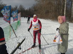 На финише Алевтина Судеркина. Фото автораНа призы Чувашрессовпрофа