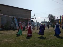 Ансамбль народного танца «Радость» принял участие в фестивале чувашского народного творчества «Играй, гармонь!»