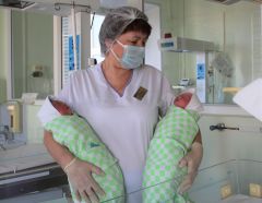В Новочебоксарске в апреле родились две двойни рождаемость 
