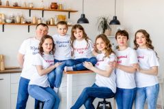 МатросовыЕщё две многодетные семьи из Чувашии удостоены государственных наград России Родительская слава многодетные семьи 