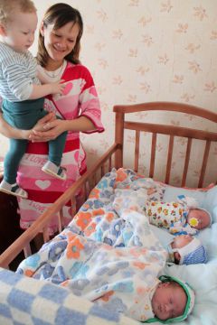 Светлана Максимова с детьми. Фото автора.Мама на четверых Многодетные 
