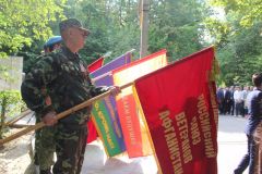В Новочебоксарске открыли Аллею памяти 6-й ротыВ Новочебоксарске открыли Аллею памяти 6-й роты Новочебоксарску - 60 