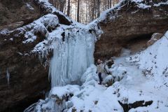 Водопад “Серебряный каскад” — отличное место для фотосессий.Держим путь на Новый год! Тропой туриста 