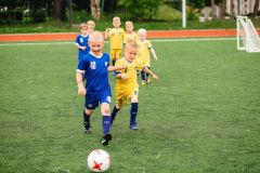 Международная сеть детских футбольных школ "Юниор" приглашает ФУТБОЛЬНАЯ ШКОЛА “ЮНИОР” 