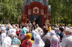 В Новочебоксарске прошел крестный ход памяти князя Владимира