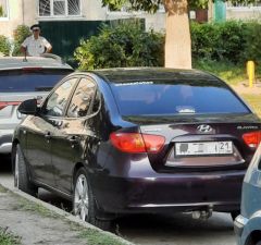 Hyundai ElantraНа сбившего насмерть женщину в Чебоксарах водителя завели уголовное дело виновник ДТП 